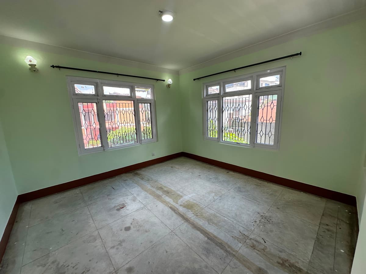 BK for rent in chakrapath Ring Road - photo 1
