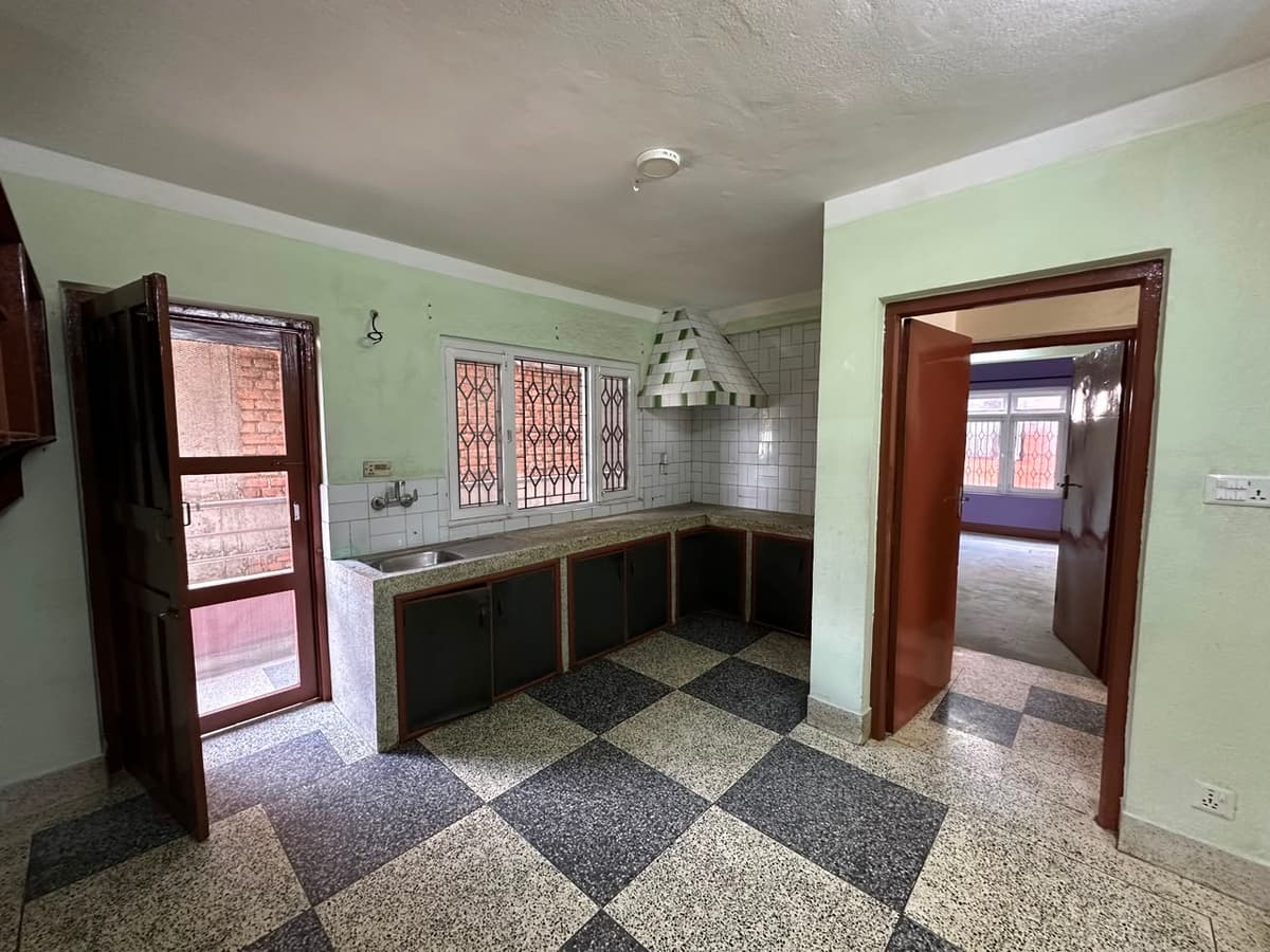BK for rent in chakrapath Ring Road - photo 4