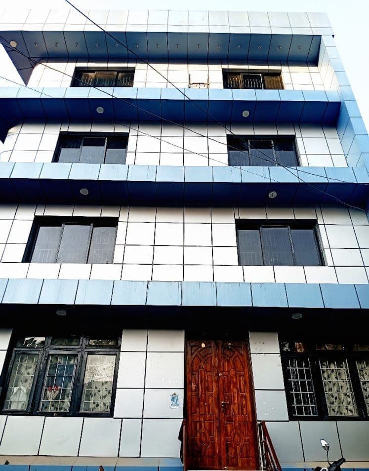 Hostel for rent in Avalon House - photo 2